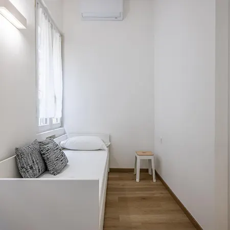 Navigli Loft, Steps To Darsena *